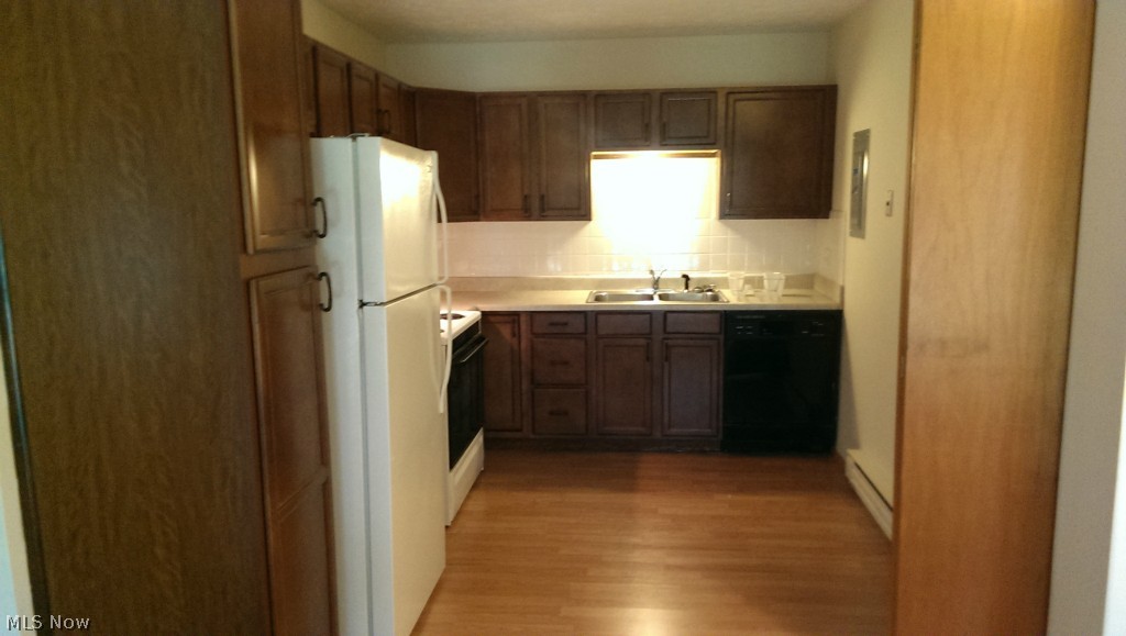 Housley - Residential Lease