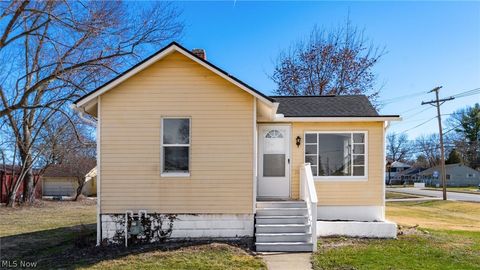Tiny photo for 2410 Marion Avenue, Zanesville, OH 43701 (MLS # 5190363)