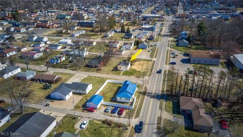 Tiny photo for 2410 Marion Avenue, Zanesville, OH 43701 (MLS # 5190363)