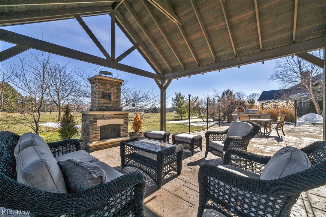 Fox Meadow - Residential