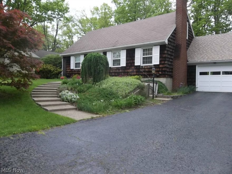 Pristine Cape Cod w/ 4BR/ 2BA. Cozy kitchen with booth tabling. Second floor master w/ carpeting, 2 bedrooms down and very formal living room with fireplace and hardwood floors. New furnace and air conditioning 2012.