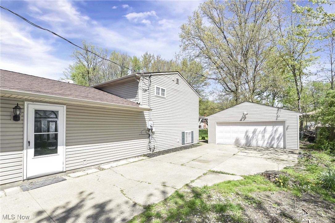5459 Cornell Ave, North Ridgeville, Ohio image 4