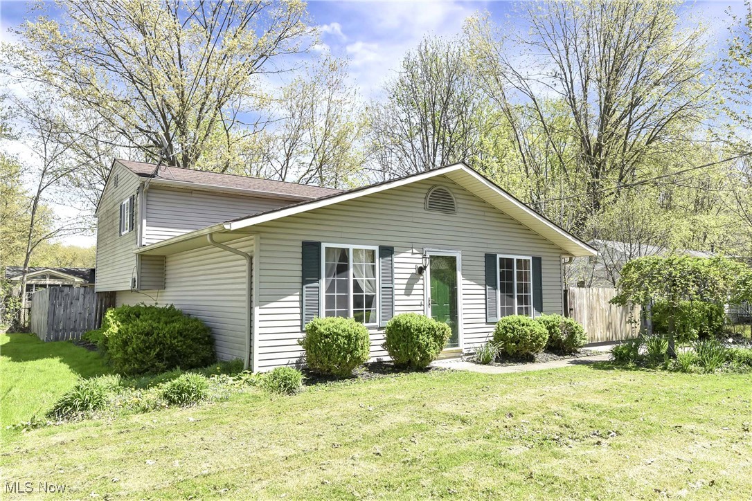 5459 Cornell Ave, North Ridgeville, Ohio image 2