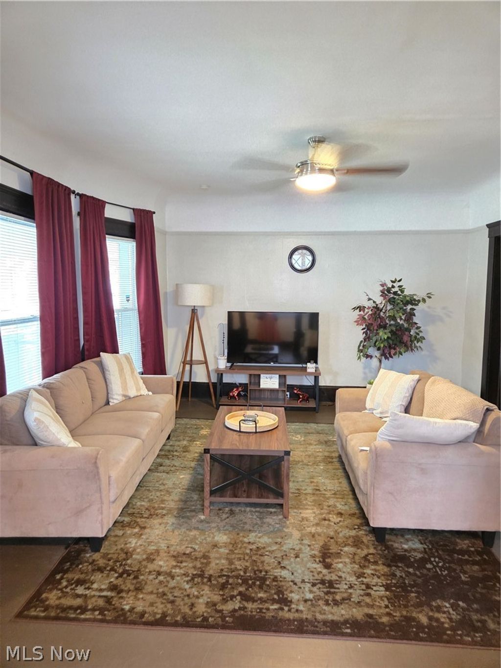 Photo of 1450 E 110th Street, Cleveland, OH 44106 (MLS # 5202667)