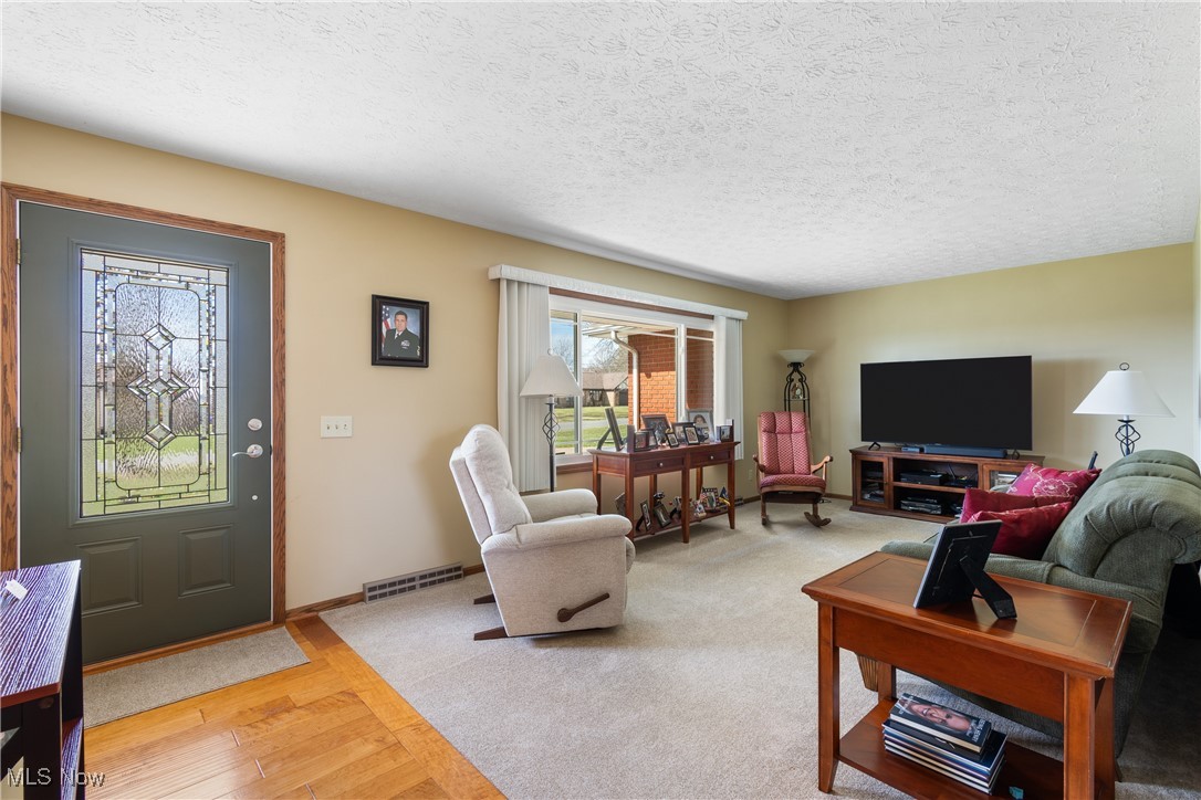 3754 Lauraland Avenue, Wooster, Ohio image 4