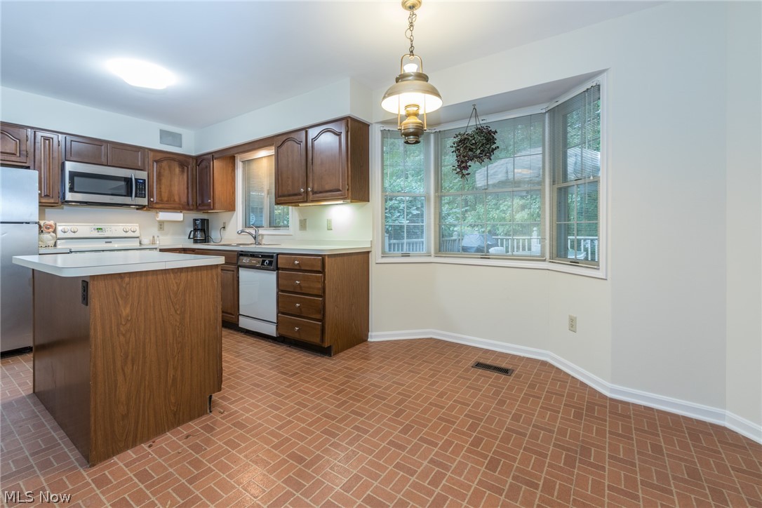 Pheasant Run Condo Ph #ii - Residential