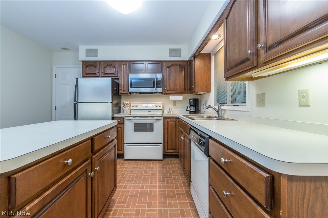 Pheasant Run Condo Ph #ii - Residential