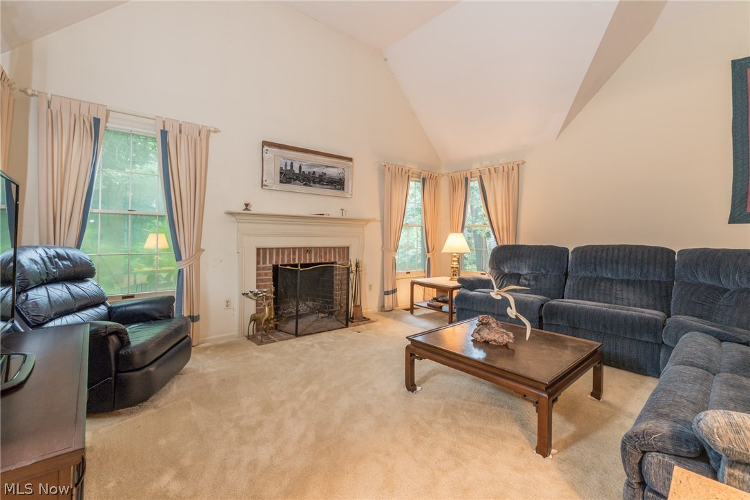 Pheasant Run Condo Ph #ii - Residential