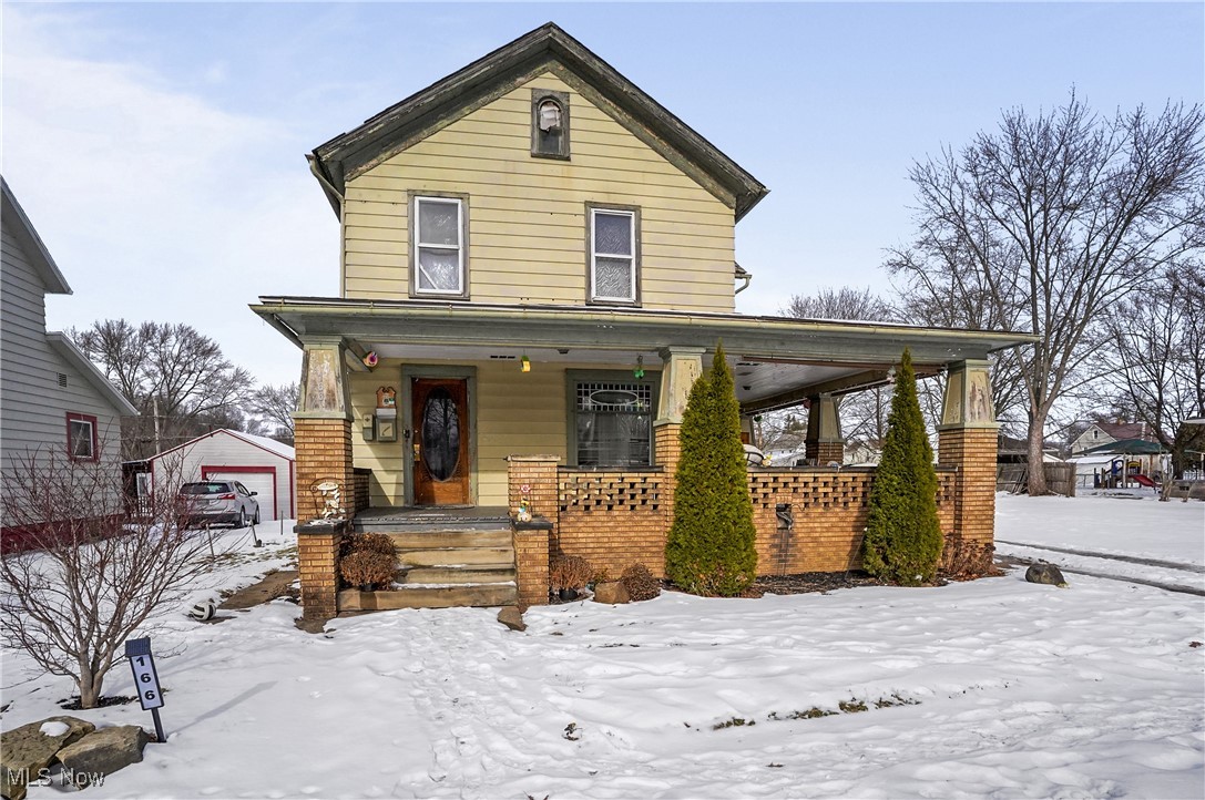 166 W Indiana Avenue, Sebring, Ohio image 1