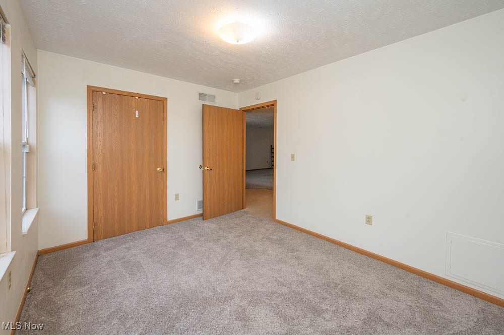 1305 Elmside Street, Alliance, Ohio image 36
