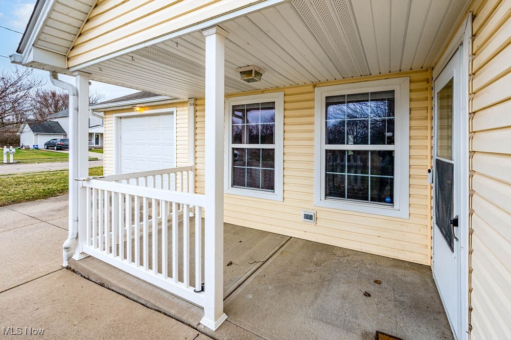 1305 Elmside Street, Alliance, Ohio image 39