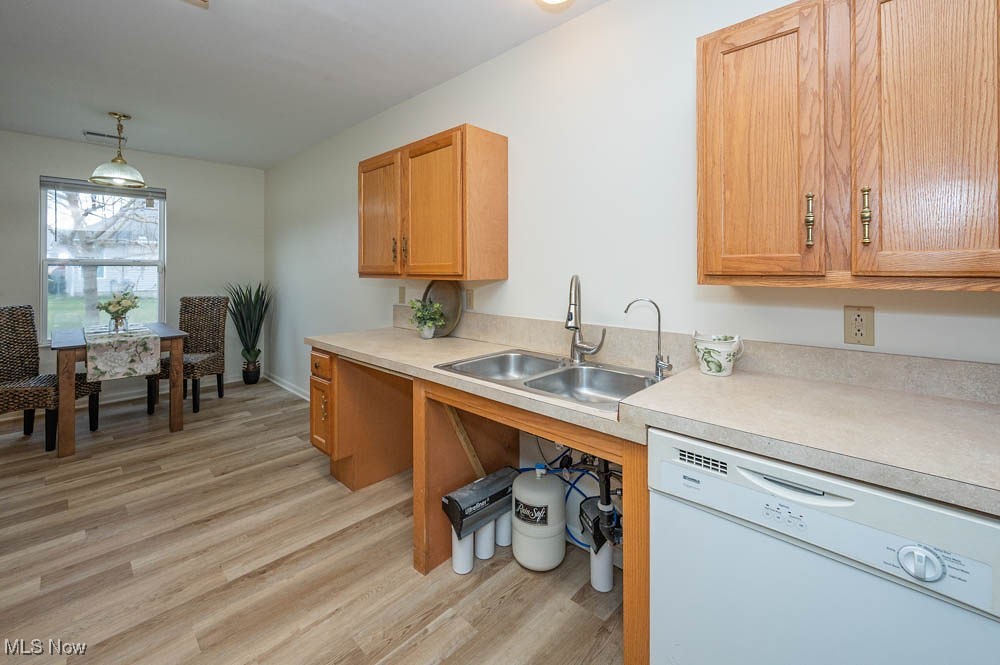 1305 Elmside Street, Alliance, Ohio image 4