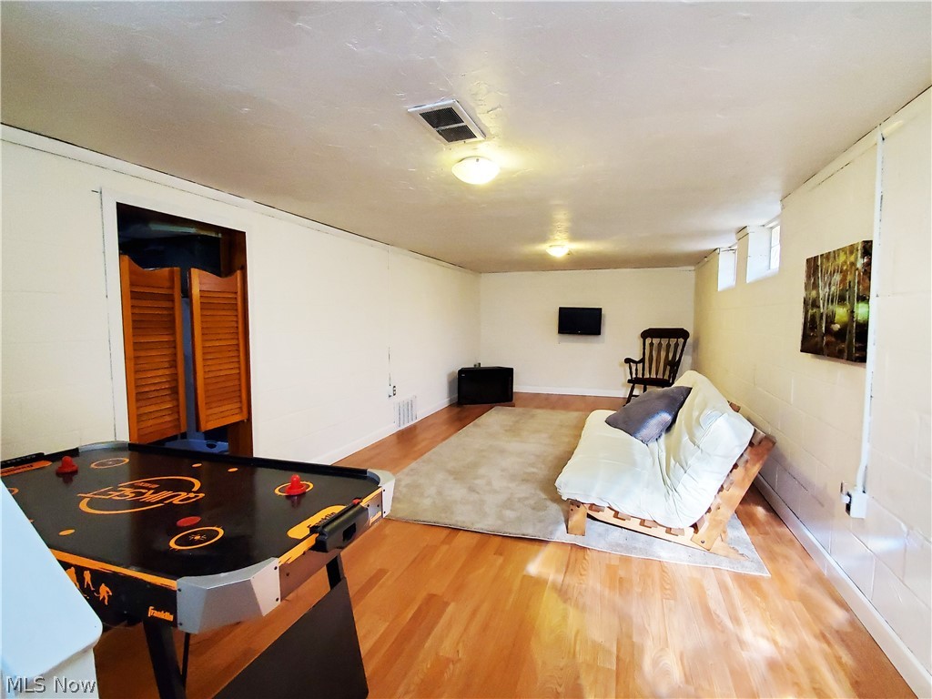 Van Sweringen Cos 17 - Residential