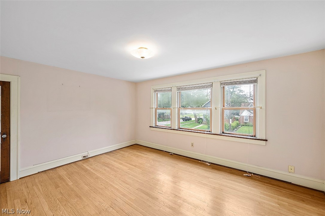 Riverside Manor 02 - Residential