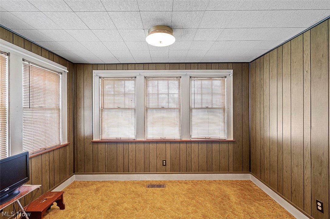 Riverside Manor 02 - Residential