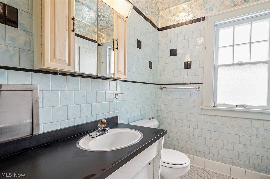 Riverside Manor 02 - Residential