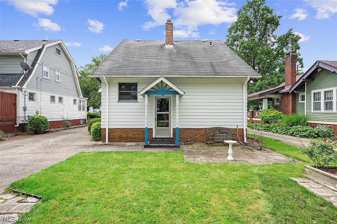 Riverside Manor 02 - Residential