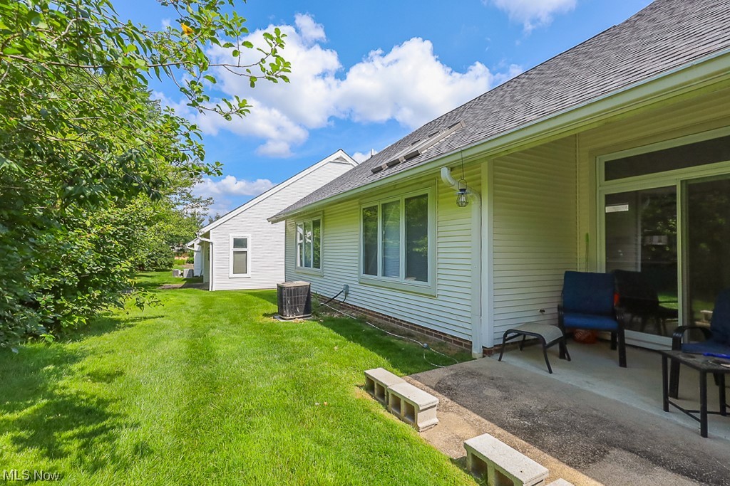 Homes/Emerald Rdg Condo Ph #1 - Residential