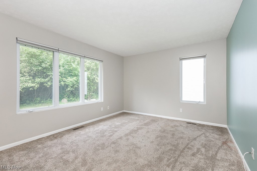 Homes/Emerald Rdg Condo Ph #1 - Residential