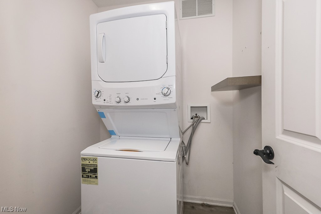 Homes/Emerald Rdg Condo Ph #1 - Residential