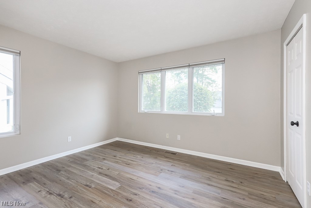 Homes/Emerald Rdg Condo Ph #1 - Residential