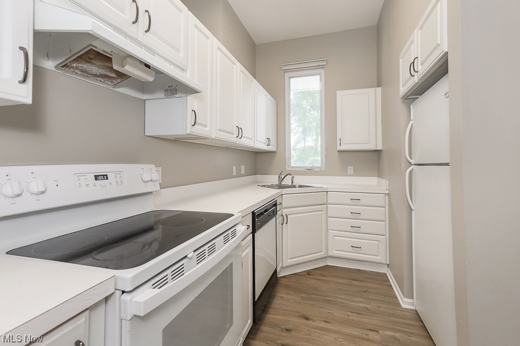 Homes/Emerald Rdg Condo Ph #1 - Residential