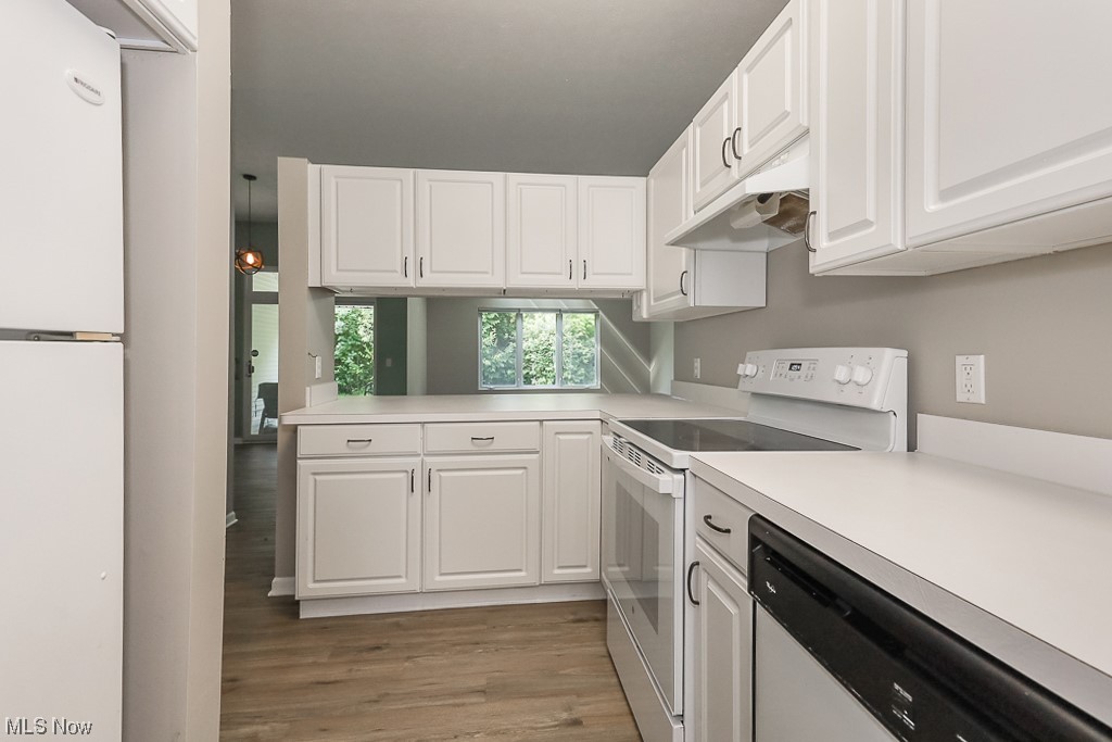 Homes/Emerald Rdg Condo Ph #1 - Residential