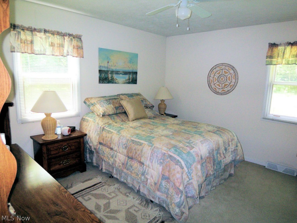 Hawthorne Acres - Residential