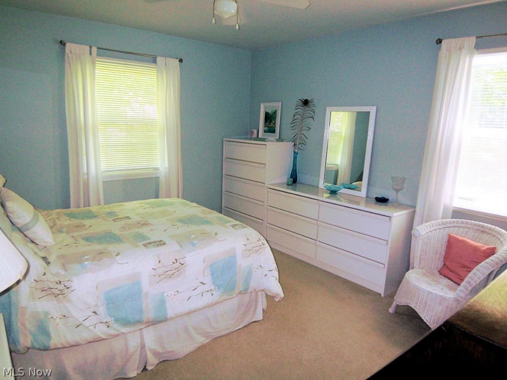 Hawthorne Acres - Residential