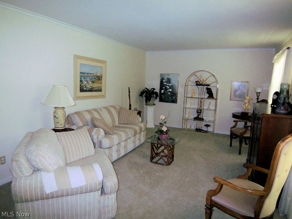 Hawthorne Acres - Residential