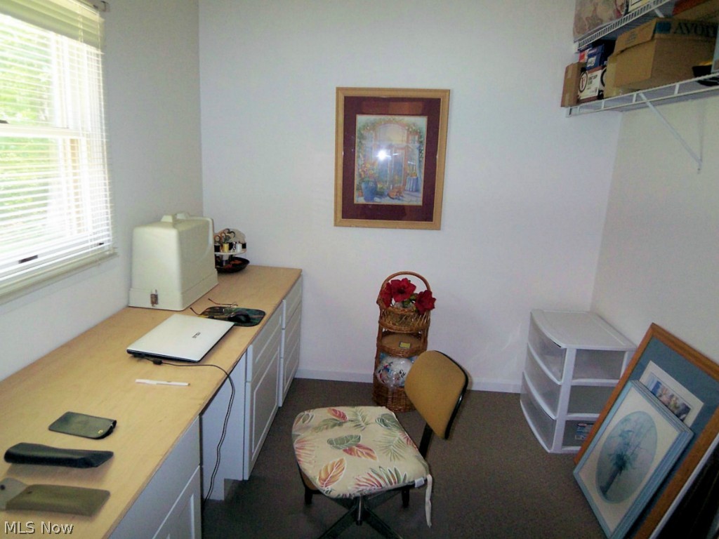 Hawthorne Acres - Residential