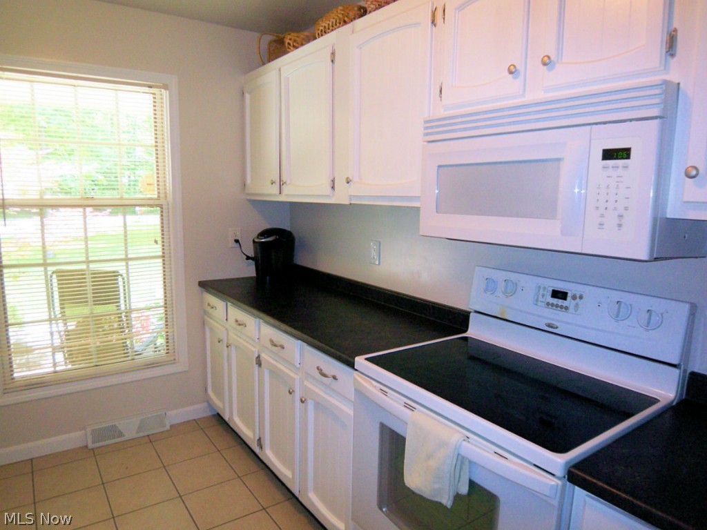 Hawthorne Acres - Residential