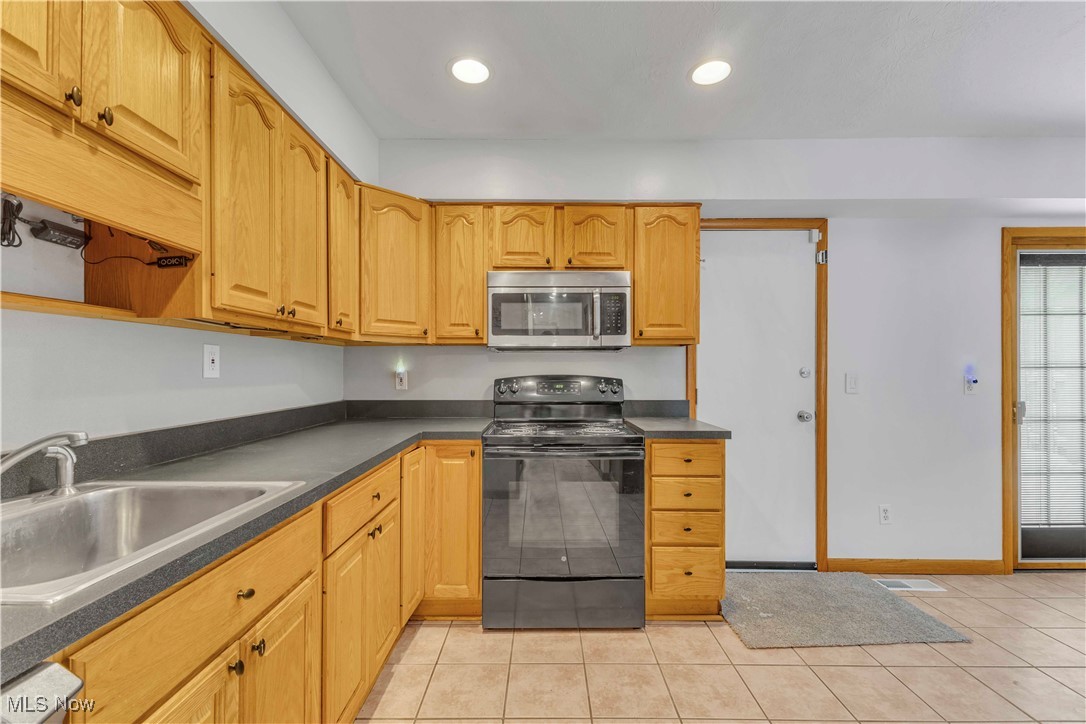 Stratford Village Condo - Residential