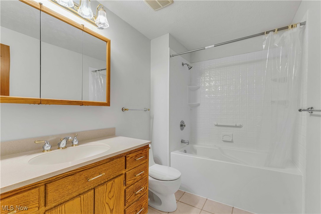 Stratford Village Condo - Residential