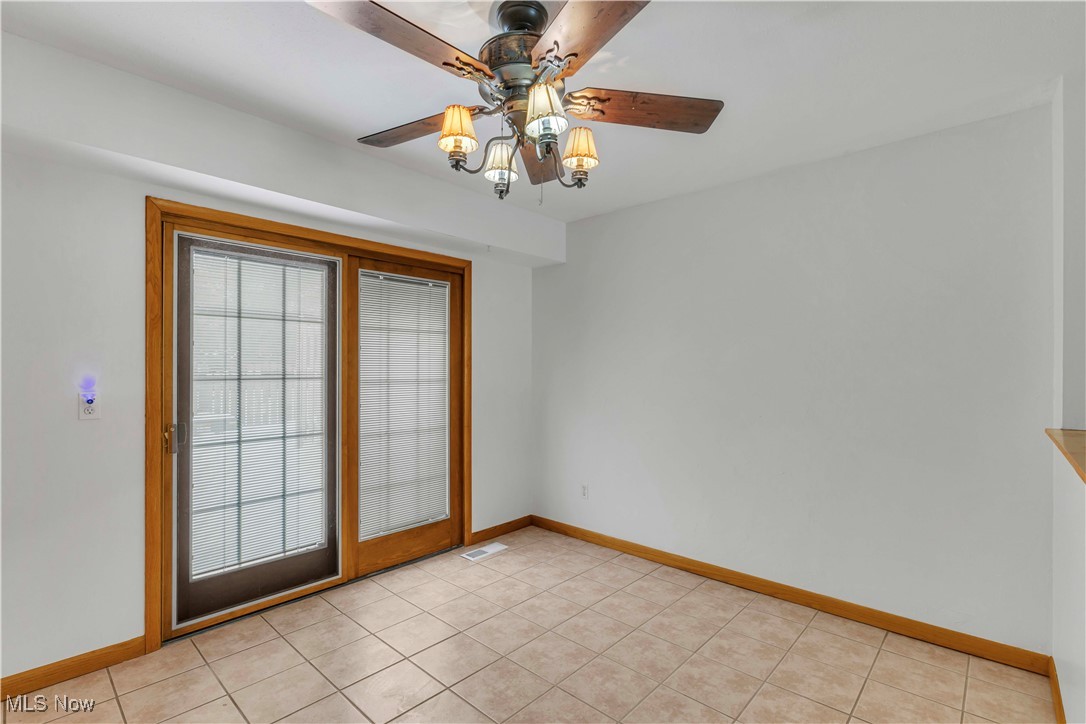 Stratford Village Condo - Residential