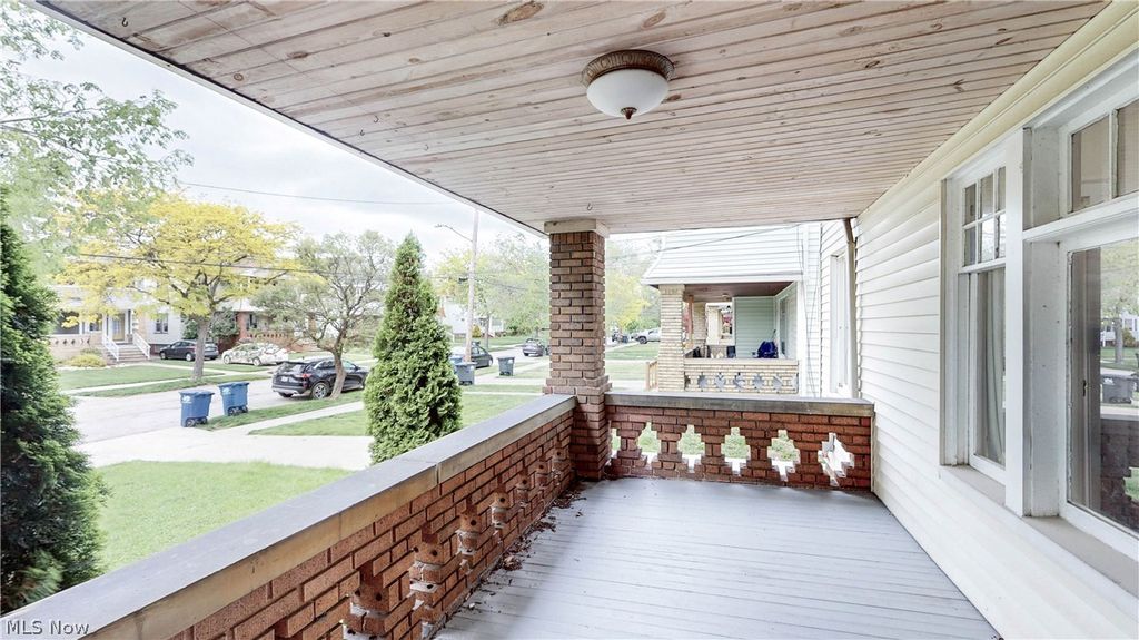 Photo of 2215 Eldred Avenue, Lakewood, OH 44107 (MLS # 5207765)