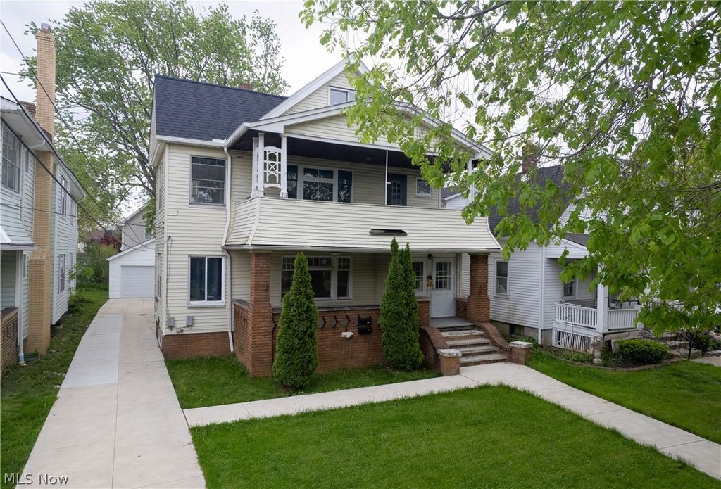 Photo of 2215 Eldred Avenue, Lakewood, OH 44107 (MLS # 5207765)