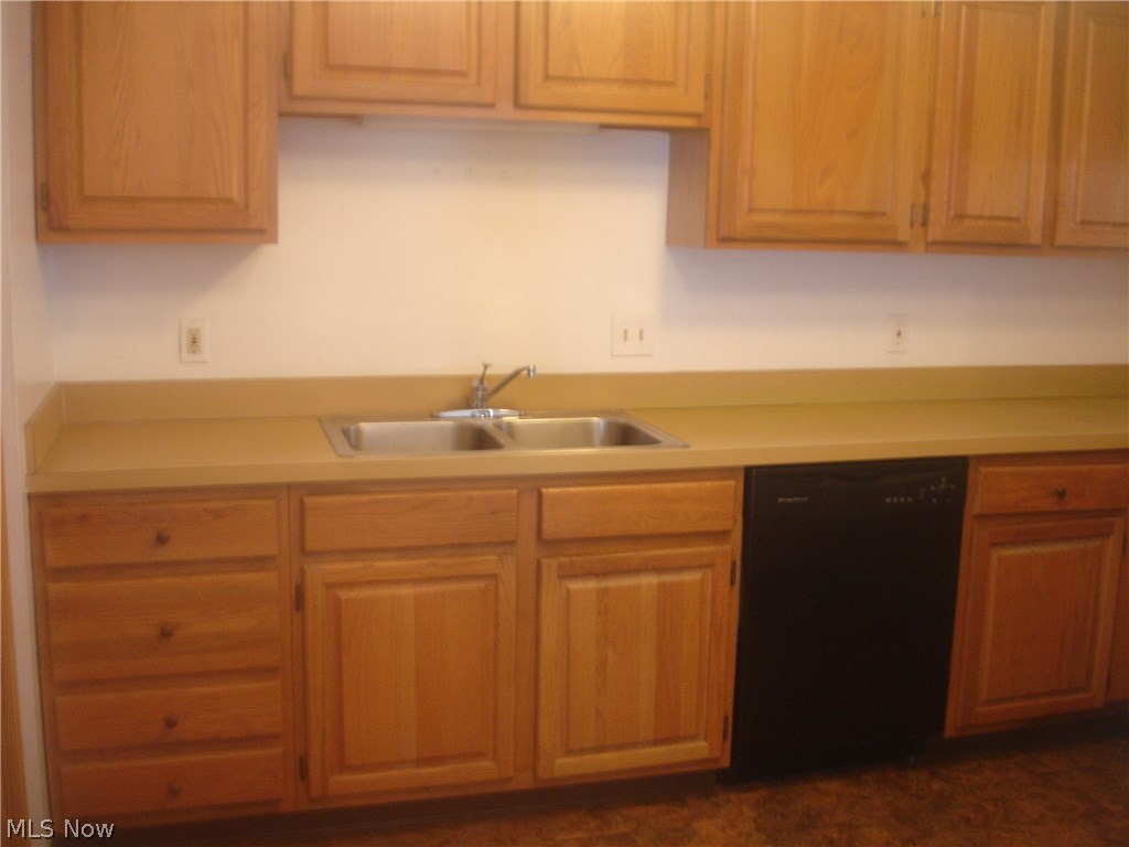 The oaks condo - Residential