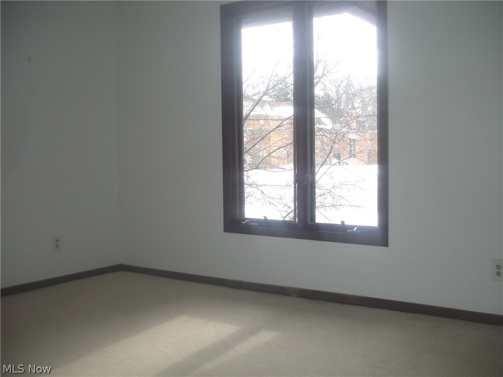 The oaks condo - Residential