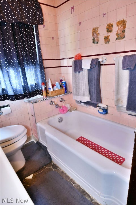 Tiny photo for 932 Brentwood Avenue, Youngstown, OH 44511 (MLS # 5256816)
