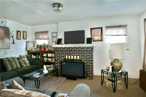 Tiny photo for 932 Brentwood Avenue, Youngstown, OH 44511 (MLS # 5256816)