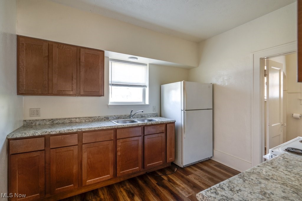 Voris - Residential Lease