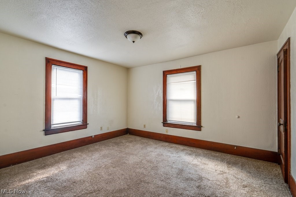 Voris - Residential Lease