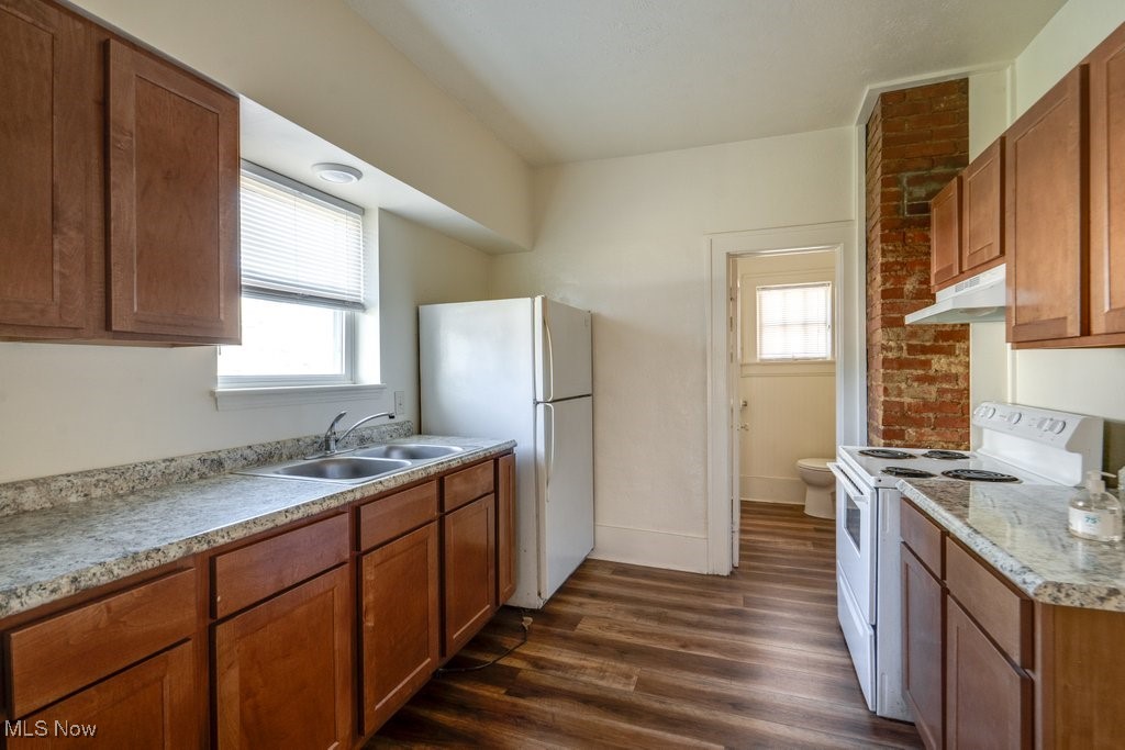 Voris - Residential Lease