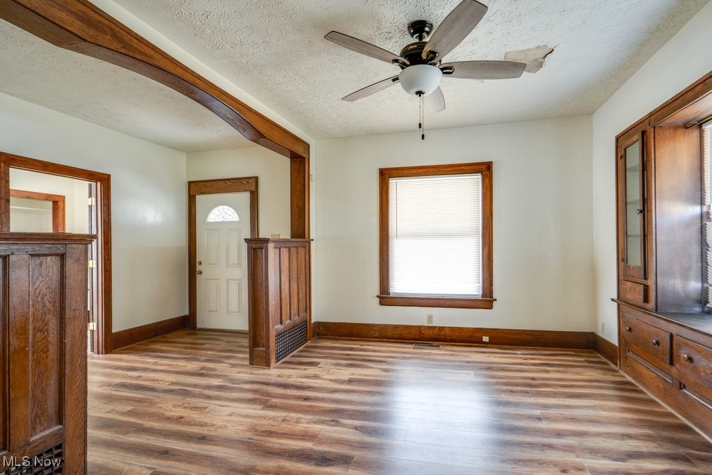 Voris - Residential Lease