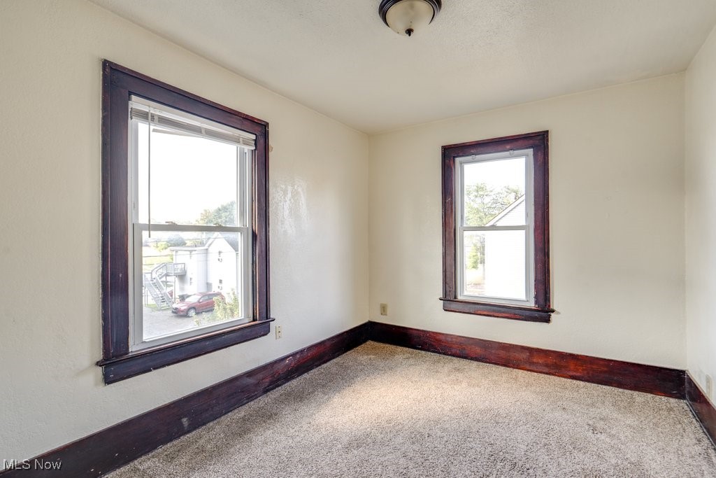 Voris - Residential Lease