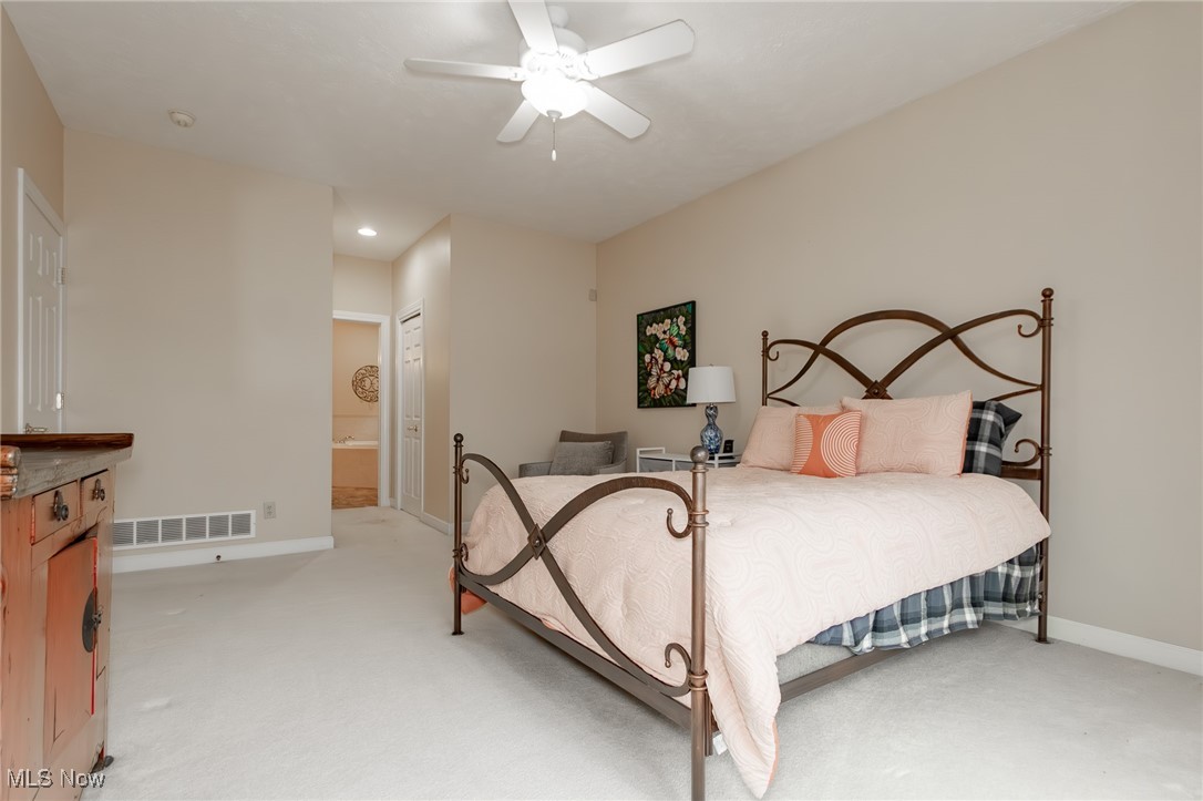 Players Club Condo - Residential