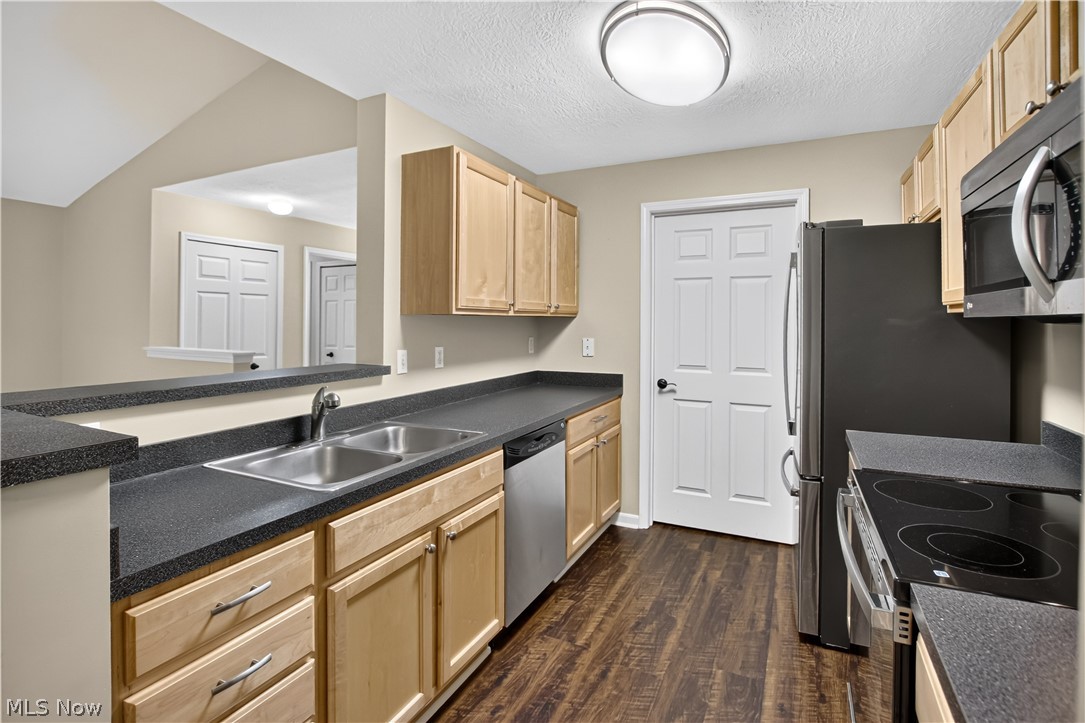 3324 Lenox Village Drive 222