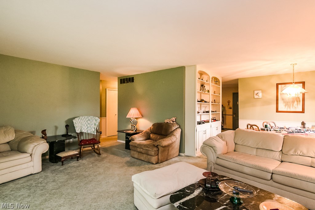 Oakridge Estates 01/J & S E S - Residential