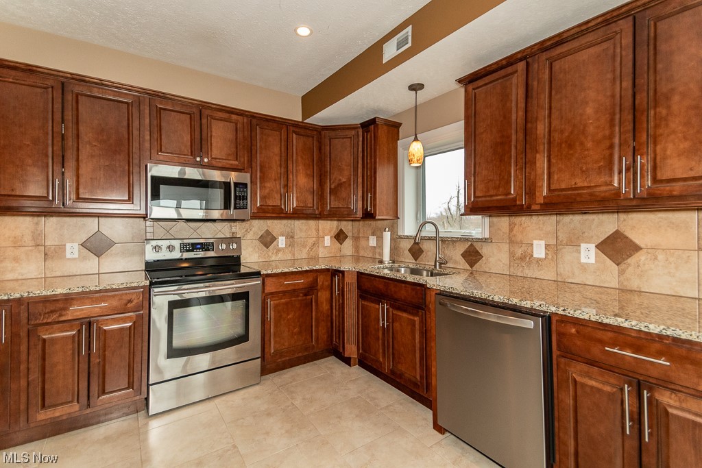 Lake Erie Vista Condo - Residential